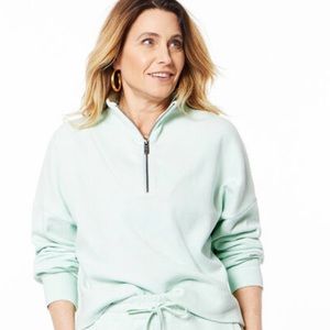 Sweaty Betty Nestle Up Half Zip Sweatshirt in Pearl Blue!